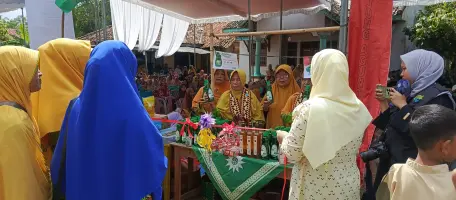 Aisyiyah Luncurkan Produk Unggulan Aisy Clean sabun pencuci piring